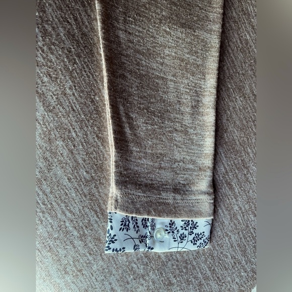 🌼 FRANSA Shirt Tail Lightweight Top - Picture 9 of 9